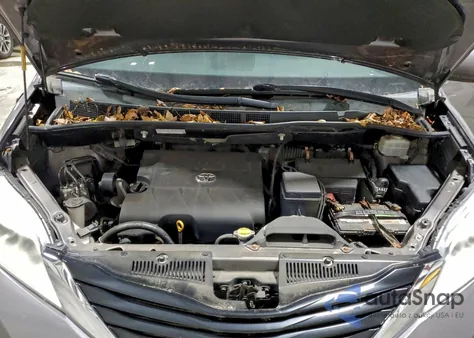 2012 Toyota Sienna Le from USA, damaged, VIN 5TDKK3DC2CS242816